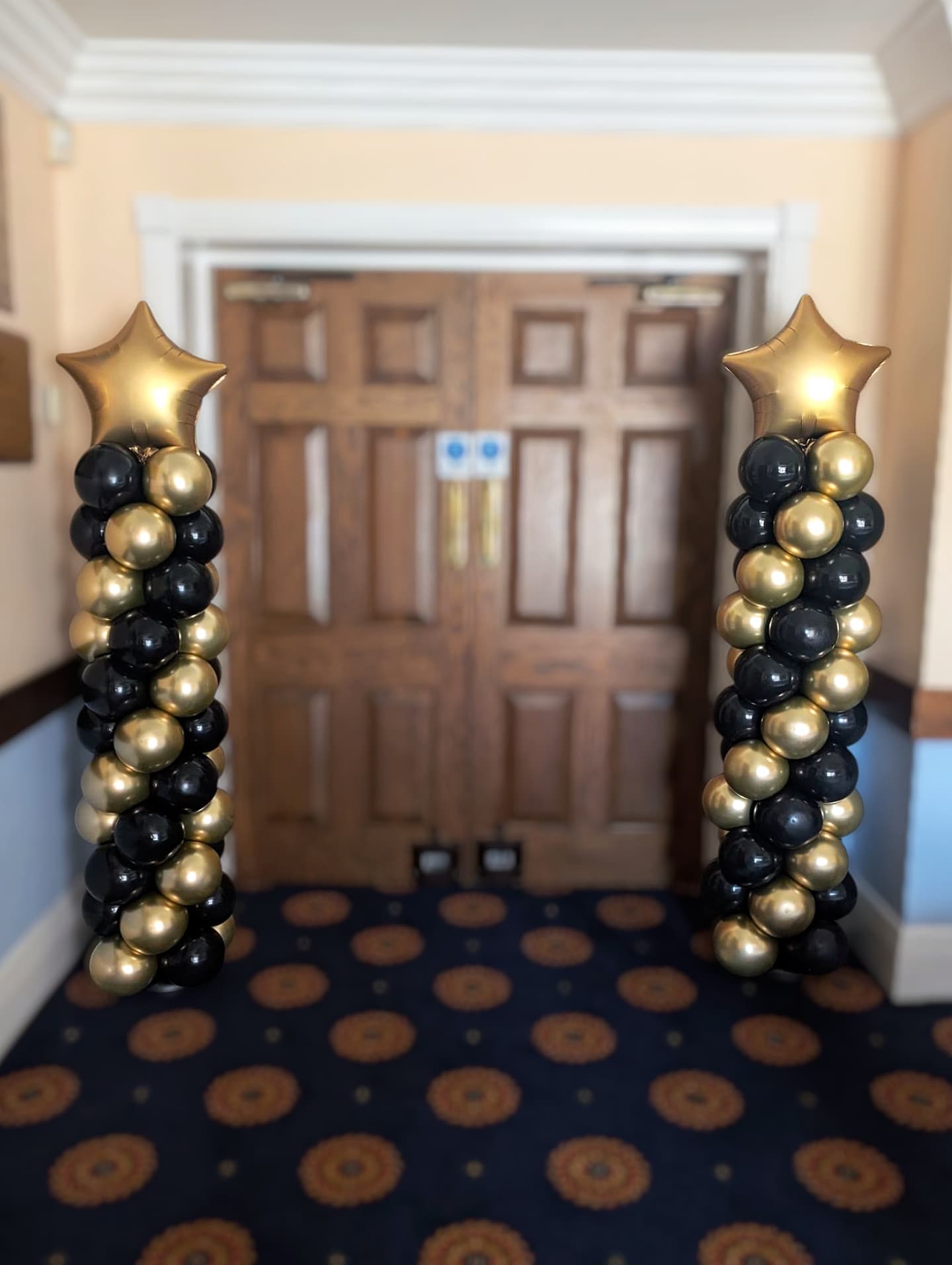 Columns - Image 1 of 1
